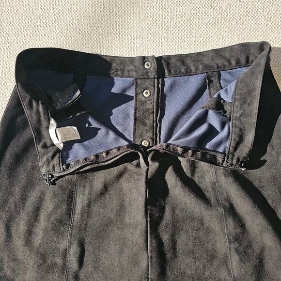 H&M Black Suedelike Soft Feel Suede Like Black A Line Skirt Size Size 12 - Picture 3 of 8